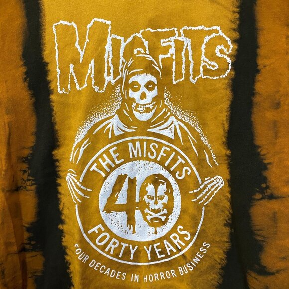 Misfits 40th Anniversary Fiend Skull Tie Dye T-Shirt Medium - Picture 2 of 4